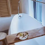 Yacht Boheme Hotel-boutique Class - Adults Only מלון 3*