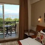 מלון Yacht Boheme Hotel-boutique Class - Adults Only פאטהיה