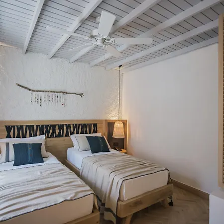 מלון Yacht Boheme Hotel-boutique Class - Adults Only
