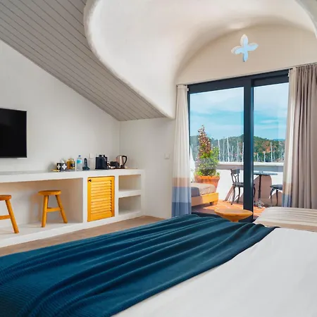 Hotel Yacht Boheme Hotel-boutique Class - Adults Only
