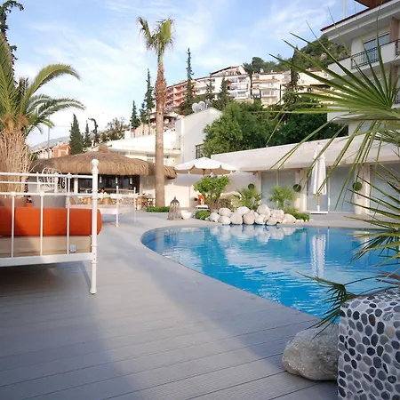 Hotel Yacht Boheme Hotel-boutique Class - Adults Only 3*